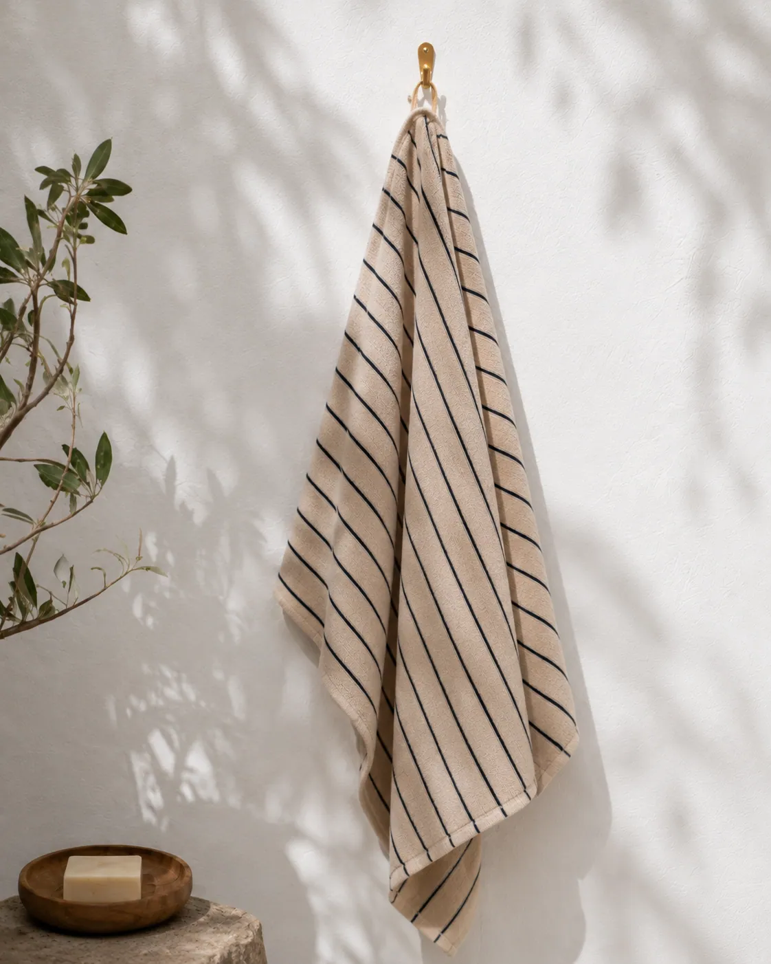 Pinstripe bath towel thumbnail 6