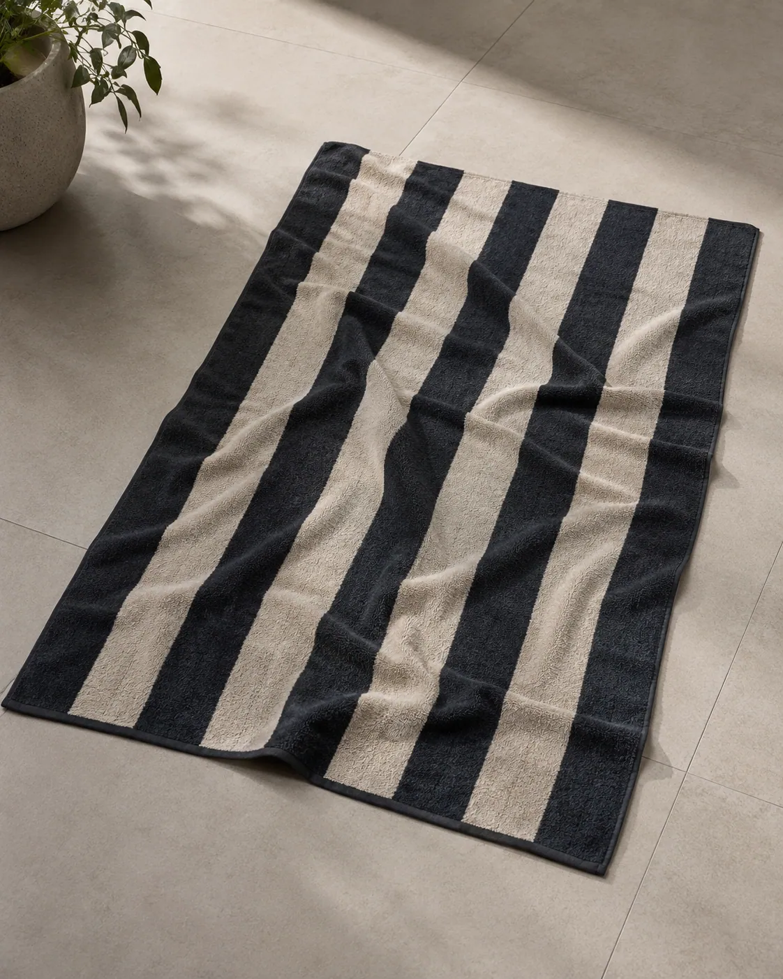Havana Black Stripe pool/beach towel thumbnail 7